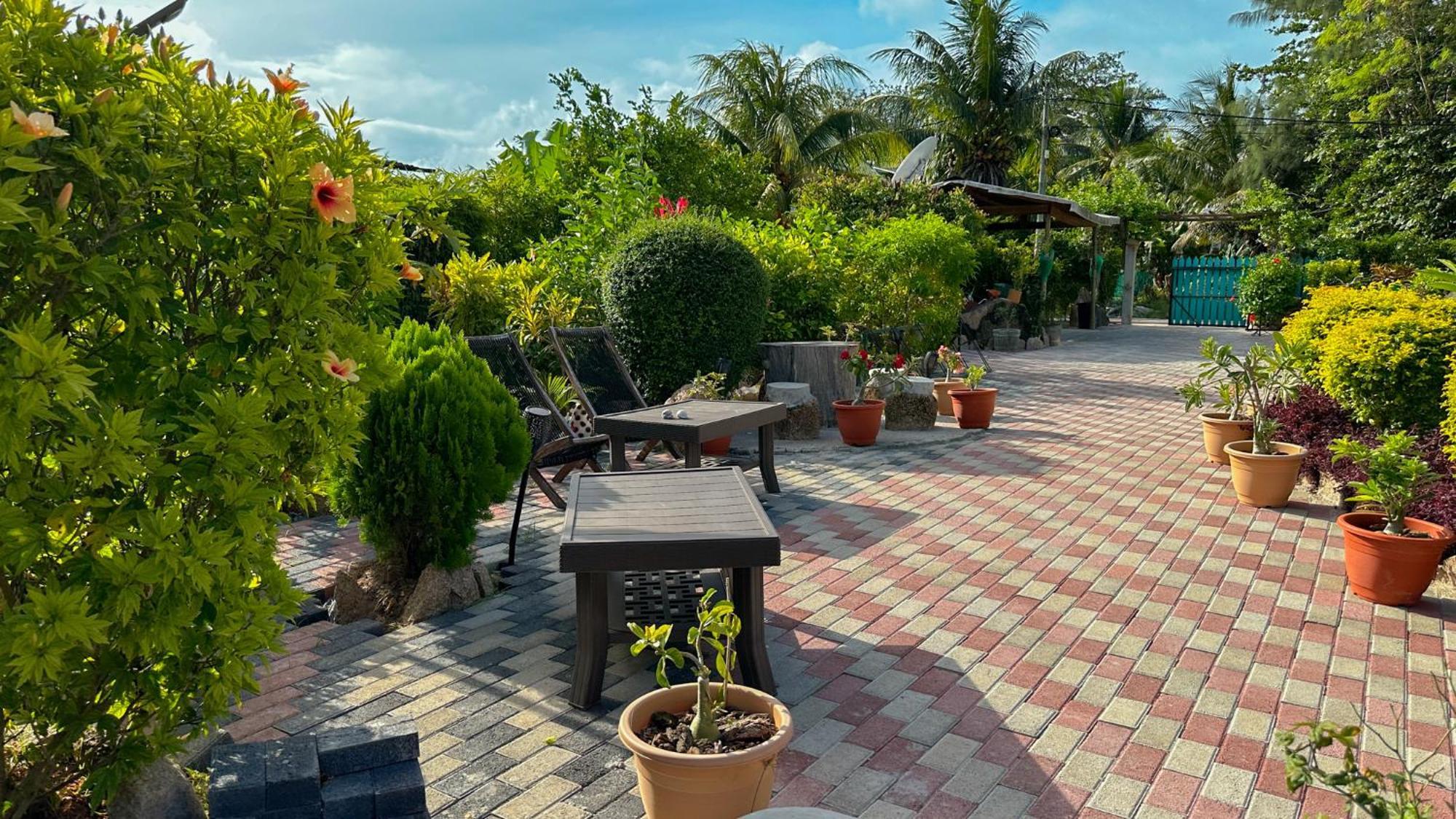 Bwaver Cottage La Digue Exterior photo