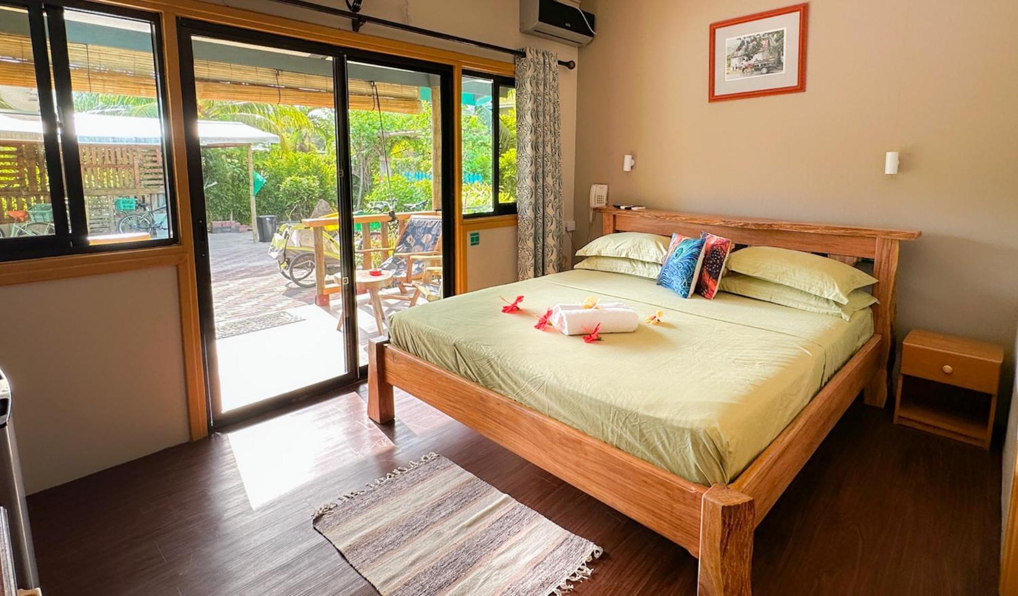 Bwaver Cottage La Digue Exterior photo